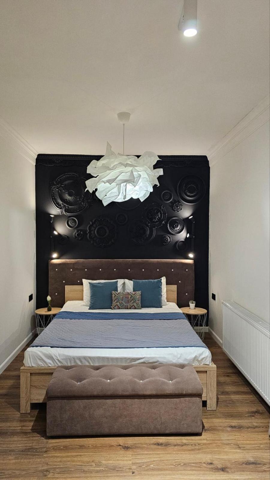 Black Room Apartment Mukacheve Exterior foto